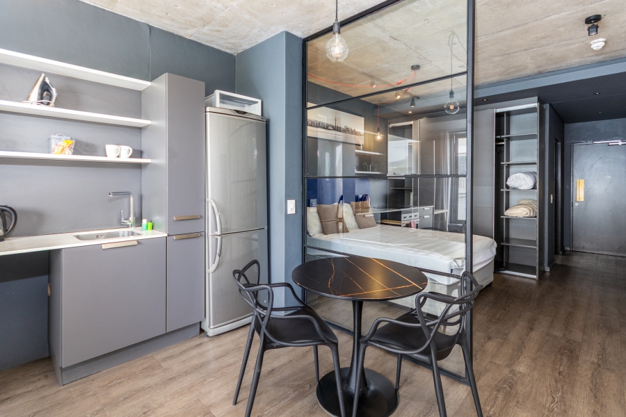 1 Bedroom Property for Sale in Woodstock Western Cape